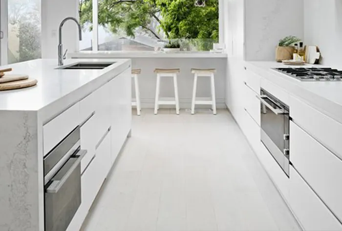 Kitchen, open plan with island